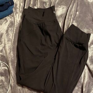 Athleta Salutation Joggers